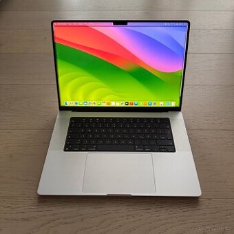 NOVÝ APPLE MACBOOK PRO 16” 2024 M3PRO (12core)/512GB/18GB