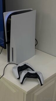 PlayStation 5 Slim 1TB + 2x ovladač, záruka