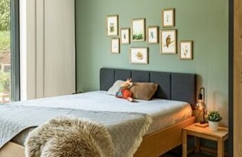 Postel masiv vč. roštu a matrací, 160  200