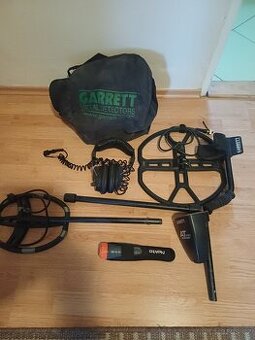 Detektor kovu Garett