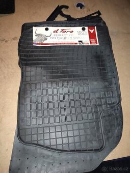 Gumové koberce Peugeot  208 Peugeot 2008