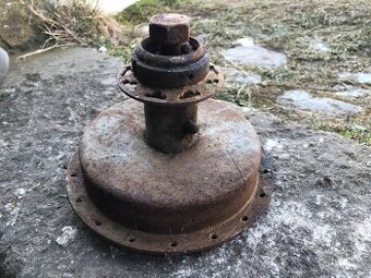 Střed kola manet 90