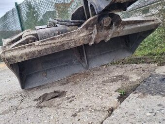 Jcb svahovka 3cx 4cx