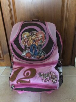 Aktovka- školní batoh