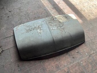 Kapota Škoda 1000 V původním originálním stavu.