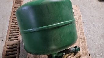 ČERPADLO SIGMA - TLAKOVÁ NÁDOBA 33 L K DOMÁCÍ VODÁRNĚ