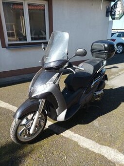 Peugeot Geopolis 400