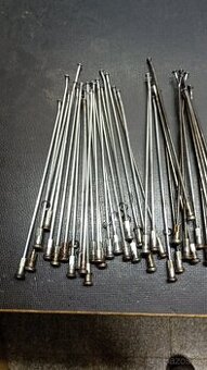 Honda Transalp dráty zadního kola