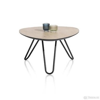 Designový konferenční stolek – tvar trsátka - Masura