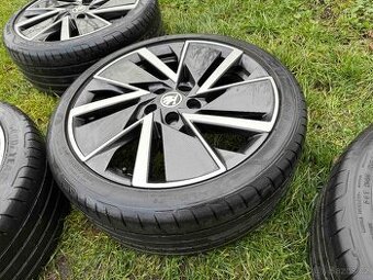 R18 Škoda VEGA AERO - ET48