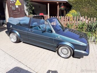 Volkswagen Golf MK1 Cabrio Etienne Aigner