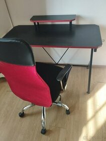 Psací stůl a židle