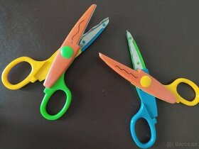 Nůžky na ozdobné stříhání