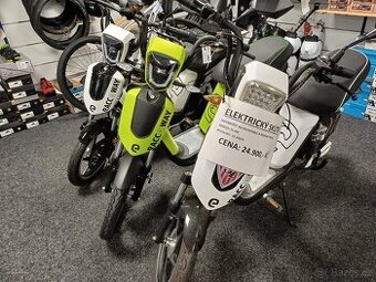 RACE WAY / MOTEO e-Babeta – elektrický skútr bez řidičáku