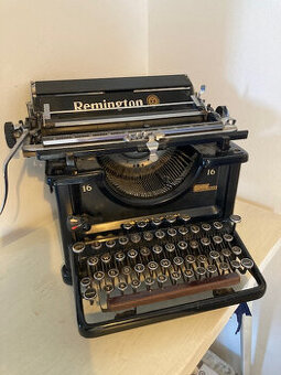Psací stroj Remington