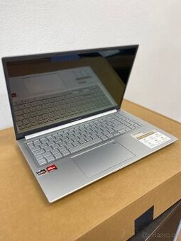Notebook ASUS VivoBook - OLED/AMD R7/16GB/1TB/WIN 11