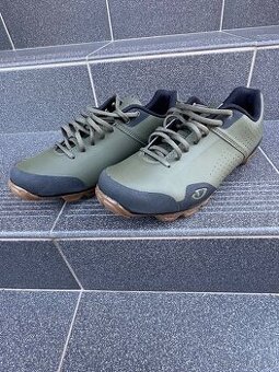 Cyklo tretry Giro Privateer Lace