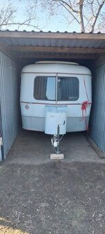 Karavan Eriba Triton retro veterán 1969.