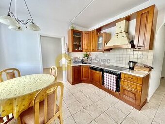 Pronájem bytu 3+1, 78 m2, balkon/sklep, Strakonice