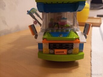 Lego Friends karavan