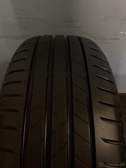 Letní sada pneumatik 235/50/19 103T Bridgestone