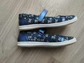 Dívčí balerínky Baťa vel. 36 TOP