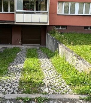 Pronájem garáže Ostrava-Fifejdy