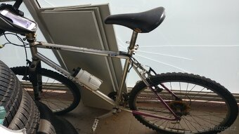 Kolo Author Equipe - 1