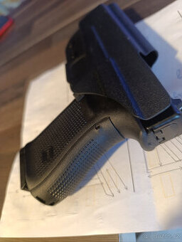 IWB KYDEX POUZDRO GLOCK 19