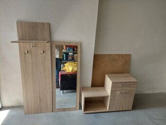 Předsíňová stěna