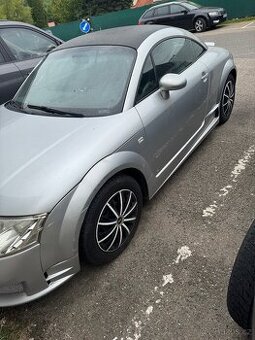 Audi TT - 1