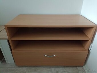 TV stolek