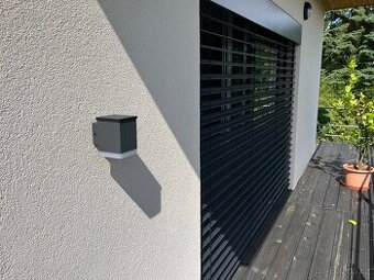 Zrekonstruovaný moderně dům v chráněné oblasti