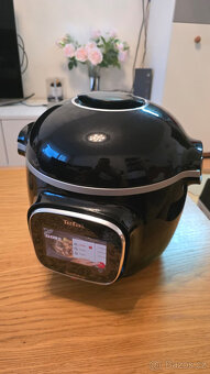 Multifunkční elektrický tlakový hrnec Tefal Cook4Me+ Touch