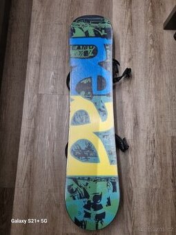 Head snowboard