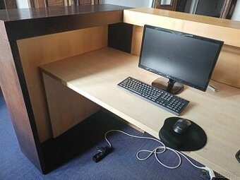 Kancelářský nábytek