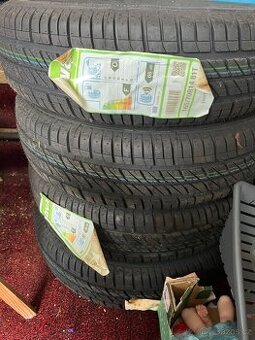 Pneu SAVA 165/70/14 81T