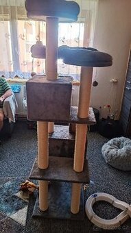 Škrabadlo pro kočky