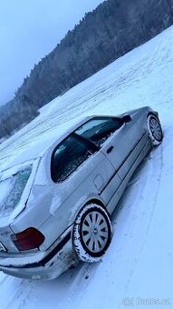 BMW e36 Compact 316i 77kW