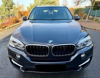 BMW X5 30d xDrive 7místné PO SERVISU
