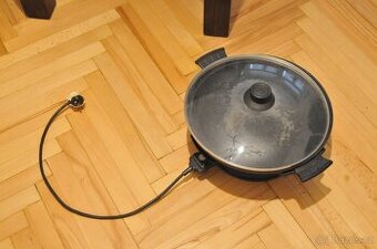 Elektrická pánev -wok zn. Breville