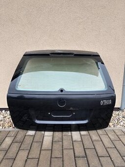 Zadní dveře na Škoda Octavia 2 combi