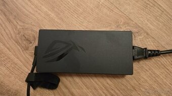 Asus Adapter 240W 20V 3P(6PHI) originál v záruce