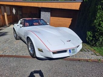Cevrolet Corvette C3 V8 5,7