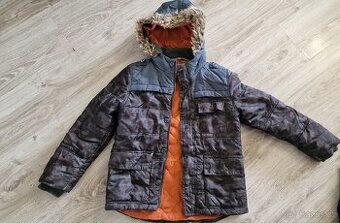 zimní a podzimní bundy a kalhoty