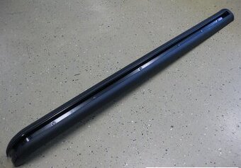 Kolejnice posuvných dveří Renault Master 1998-2010