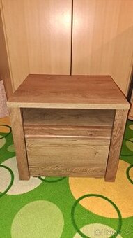 Prodám Noční stolek