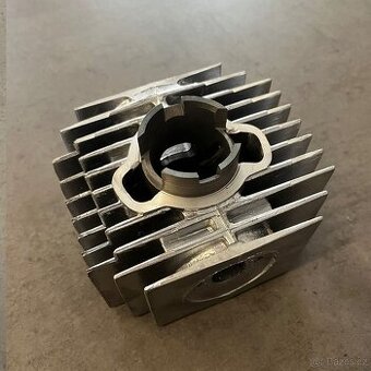 koupím válec babetta 210