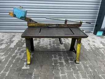 Nůžky tabulové 1000/2