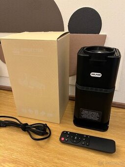 Mini projektor – téměř nový, za polovinu ceny Helmer SP 600